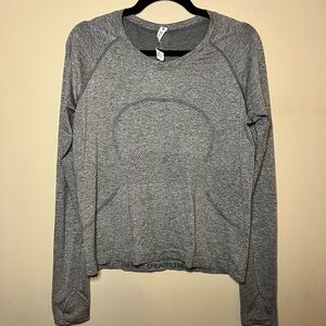 Lululemon Swiftly Tech LS 2.0 *Race Silverescent Size 12 SLTE/WHT 52738
